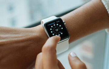 smart-watch-821557_1920 smart-watch-821557_1920